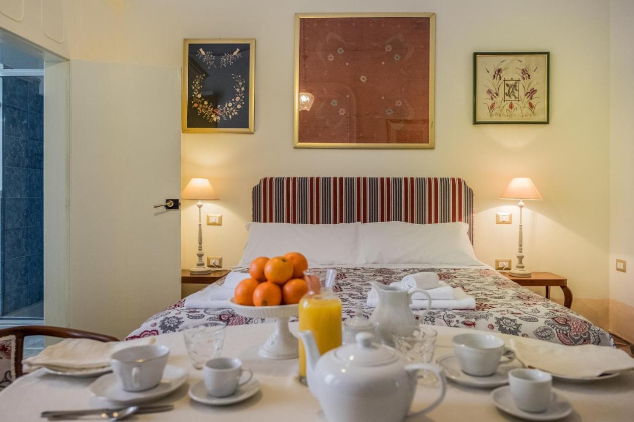 Palazzo Bernardini Suites 莱切 外观 照片