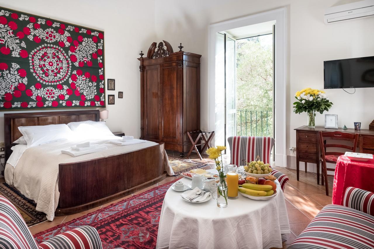 Palazzo Bernardini Suites 莱切 外观 照片